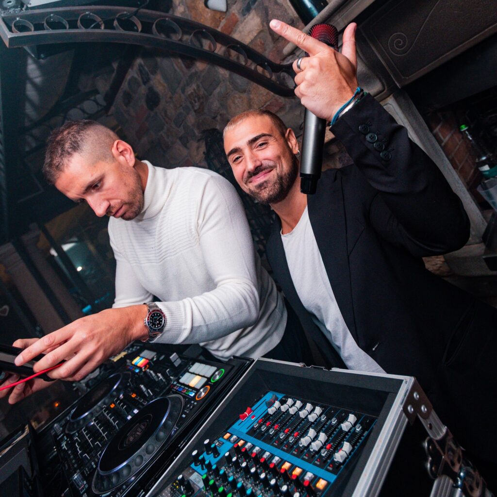 DJ e vocalist per matrimonio a Bergamo Studio MEM