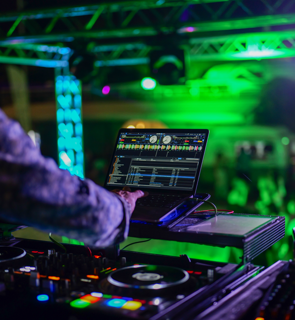 Service audio luci Bergamo per eventi con impianto professionale Studio MEM