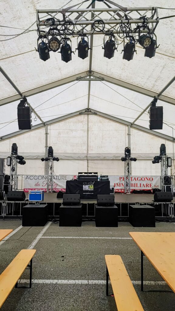 Service audio luci per eventi estivi in Lombardia con Studio MEM
